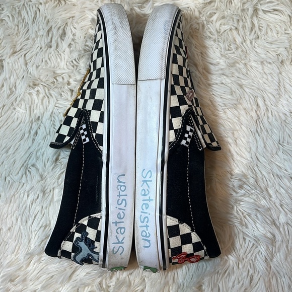 Vans collab with Skateistan Slip on Sneaker Mens 11.5 - Picture 4 of 11